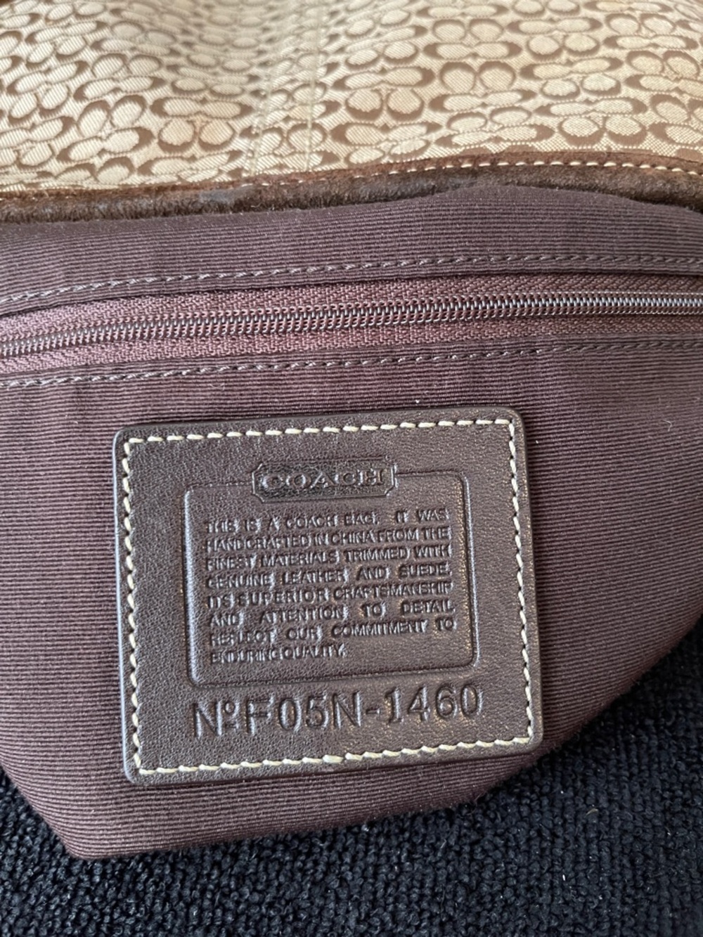 Y2K Coach Tan Signature Canvas and Brown Suede Hobo Bag - Picture 9 of 10